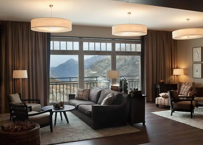 Historisches Alpinhotel Grimsel Hospiz